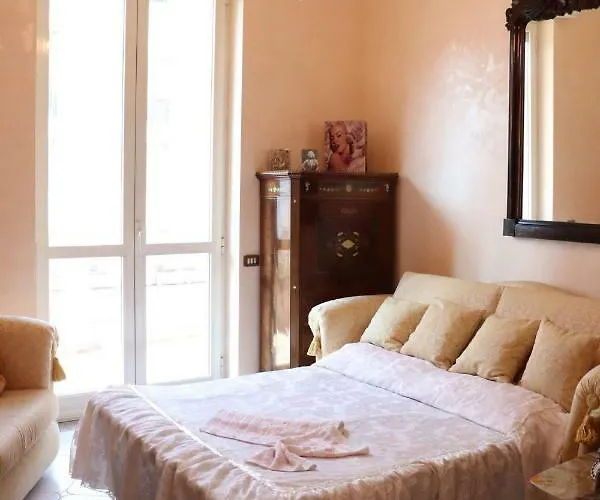 Appartement Goldmund Napels